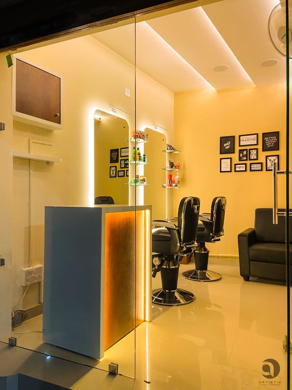 Bright Salon